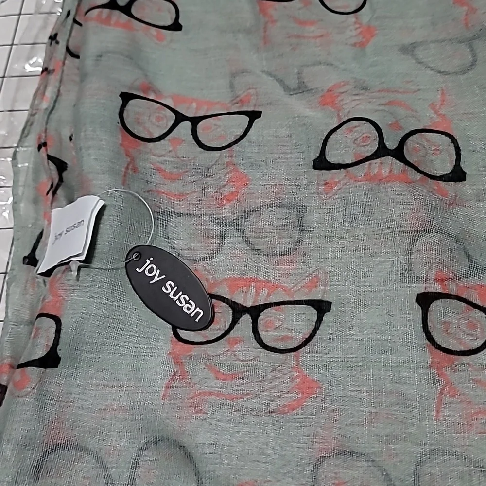 Woman's Joy‎ Susan Grey Gauze Cat with Glasses Scarf 30